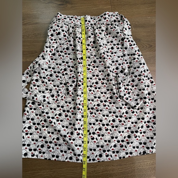 Porridge Anthropologie Graphic Getaway Face Print Midi Skirt Red Lips Size XS - Picture 10 of 10